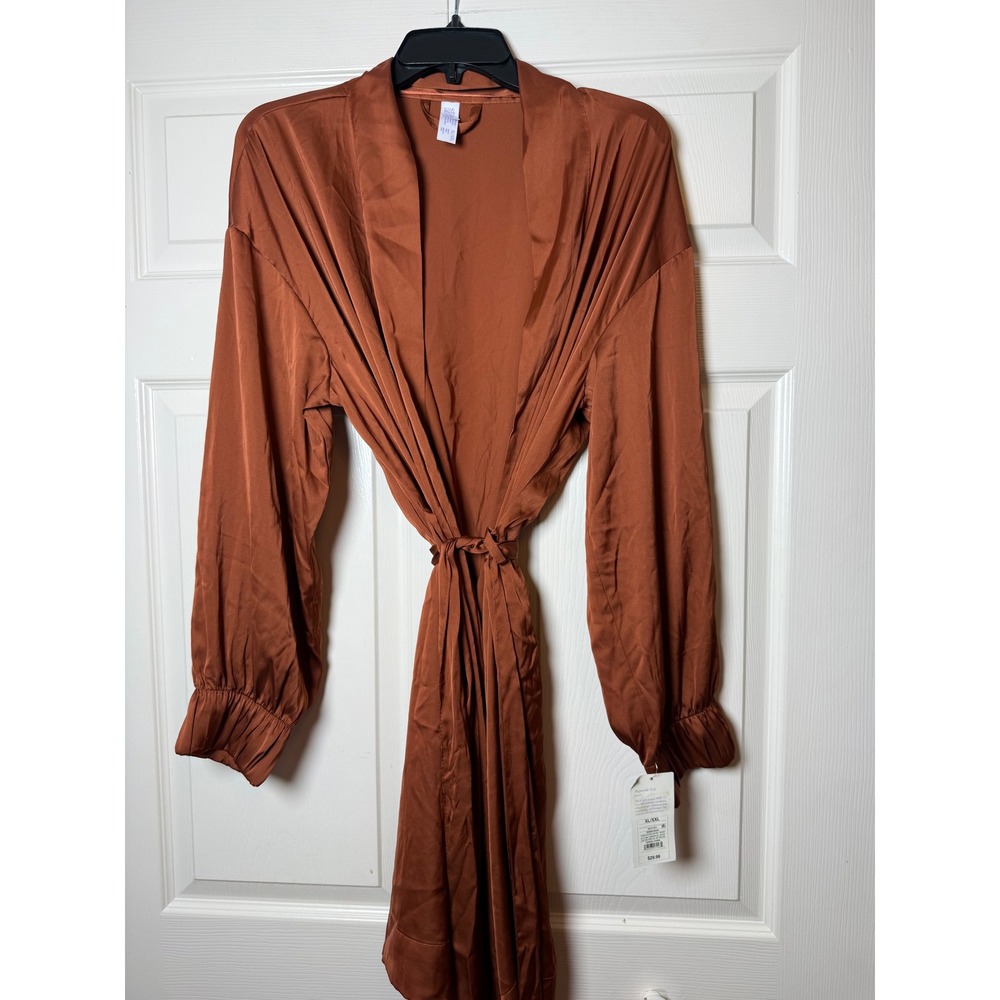Stars Above rust brown satin robe XL/XXL‎